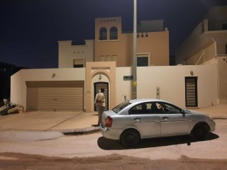 فيلا للايجار حي النرجس